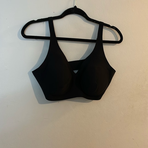 KNIX REVOLUTION V NECK BRA - Picture 3 of 16